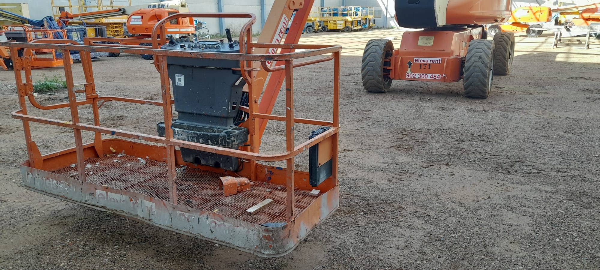 JLG 1250AJPN